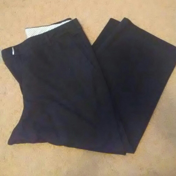 Capris - Picture 2 of 3