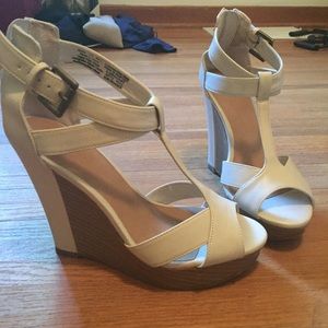 ELLE wedges