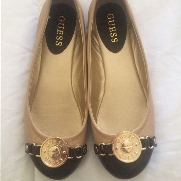 Guess Two Tone Flats