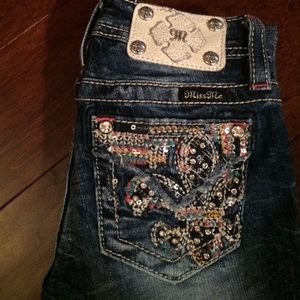 I am selling miss me jeans!