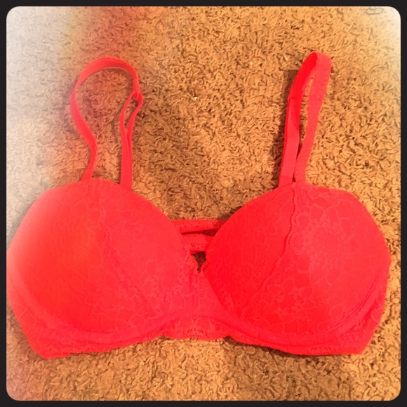 Pink bralette 34B