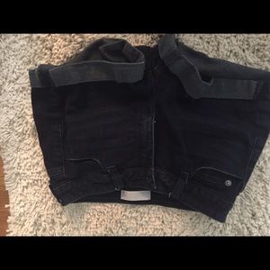 *worn once* BP Dark Wash Shorts