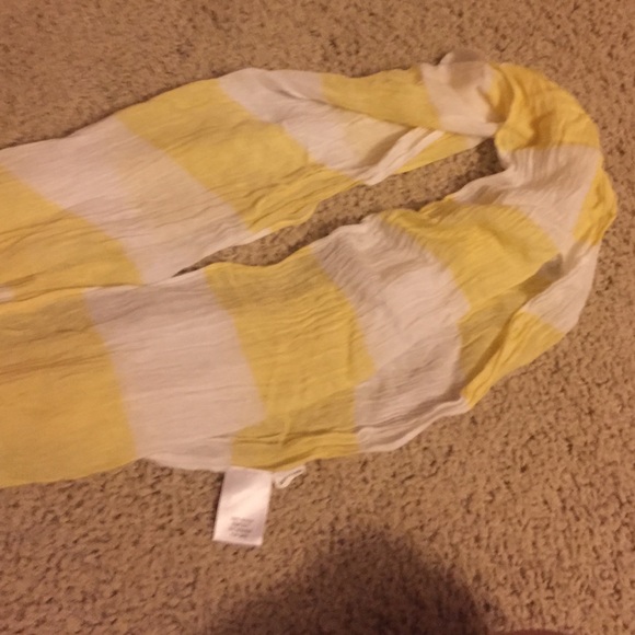 Scarf - Picture 2 of 2
