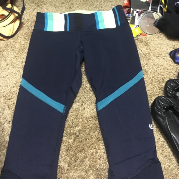 Lulu lemon crops - Picture 1 of 3