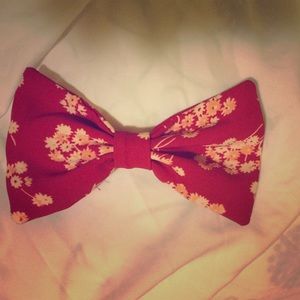 Big red floral bow hair clip