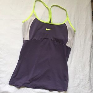 Nike sports top