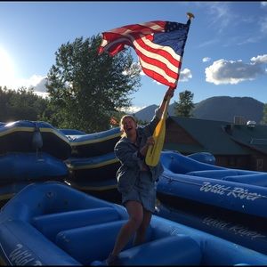 Meet your Posher, Melissa