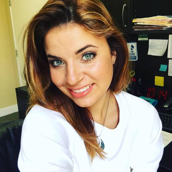 Meet your Posher, Dasha