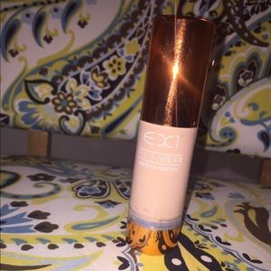 EX1 Invisiwear liquid foundation