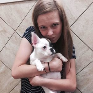 Meet your Posher, Elyse
