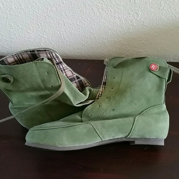 Boots