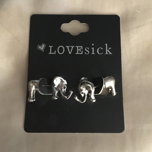 Jewelry - Cute Elephant Earrings, Hot Topic, LOVEsick