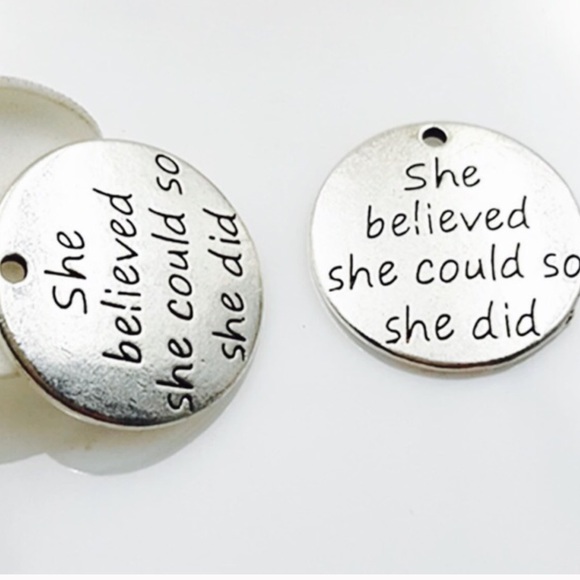 She Believed Necklace - Picture 3 of 4