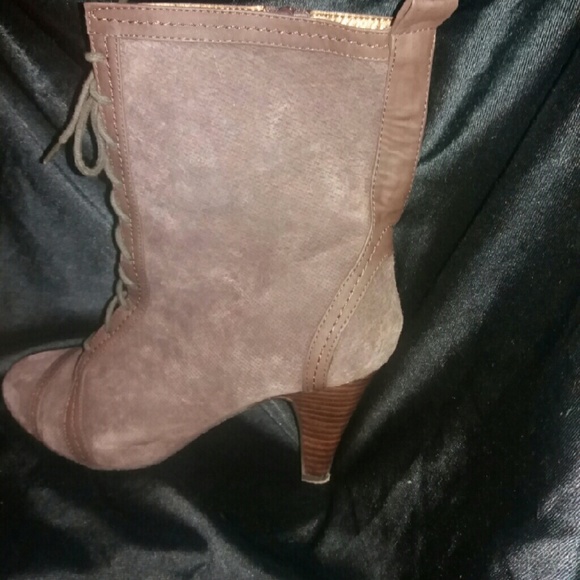 Nine West Brown Suede Lace Up Boots