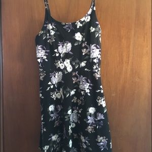Floral print basic dress