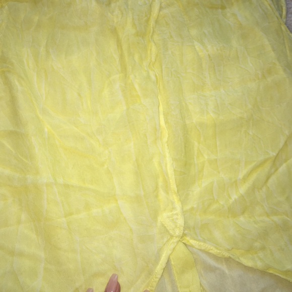 Free people yellow top 😍 - Picture 3 of 8