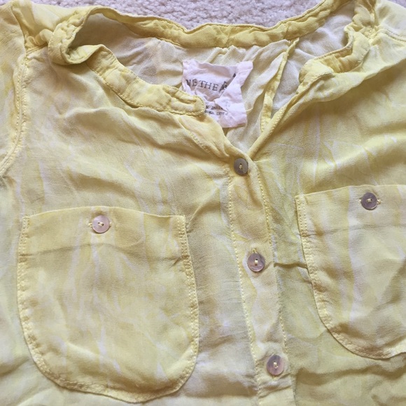Free people yellow top 😍 - Picture 4 of 8