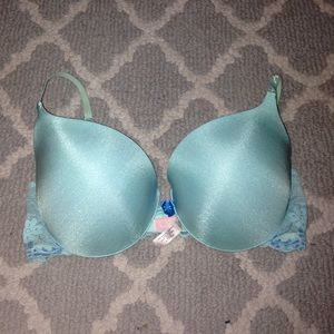 Victoria Secret bra