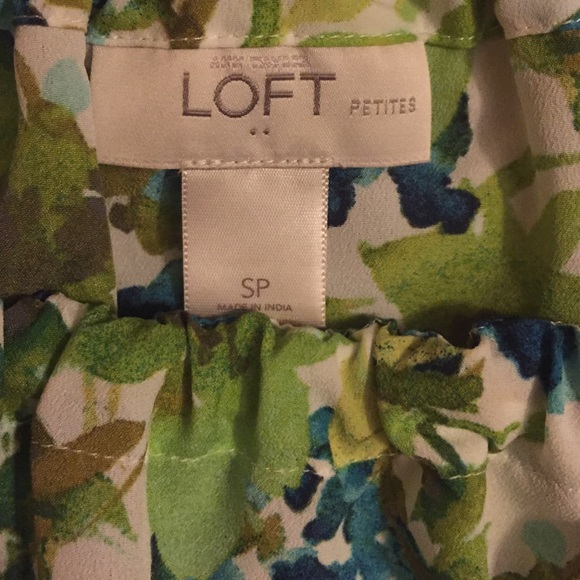 Blouse - Picture 2 of 3