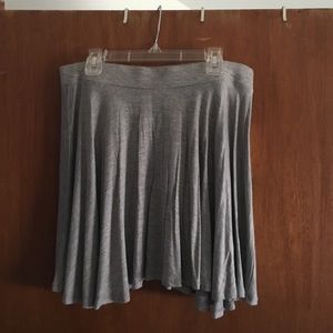 Basic gray skirt