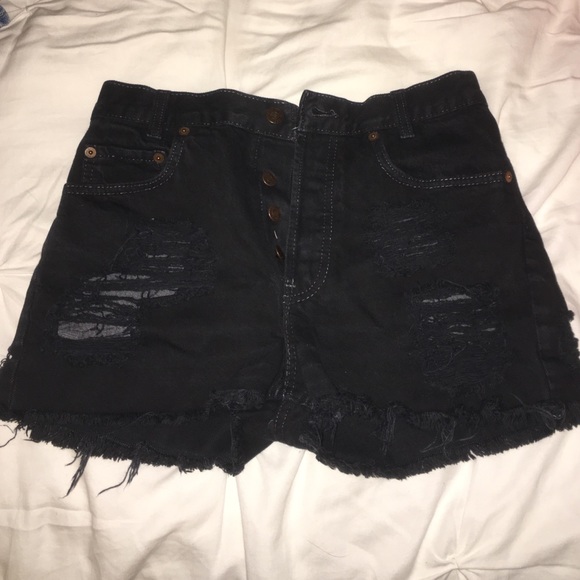 Black high waisted Levi's