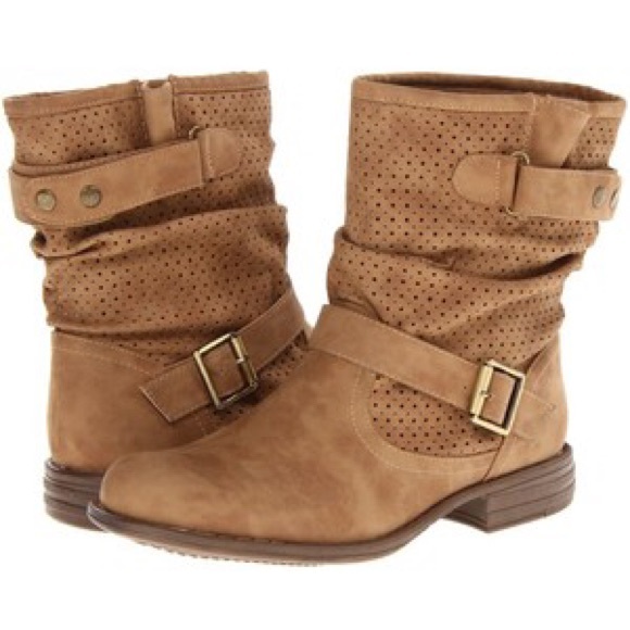 LABOR DAY WEEKEND SALE!! Skechers Tan Booties