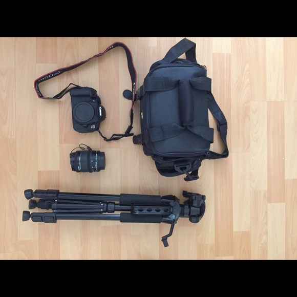 Canon T5i DSLR Camera! AMAZING CONDITION