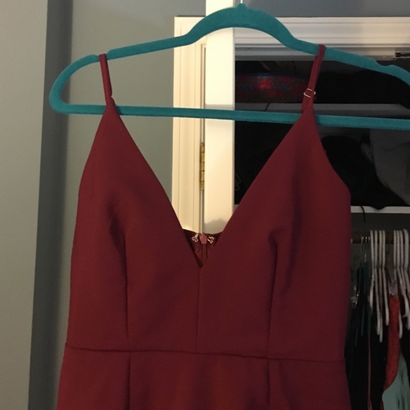 LF body con dress MAROON - Picture 2 of 4