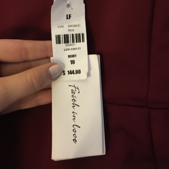 LF body con dress MAROON - Picture 4 of 4