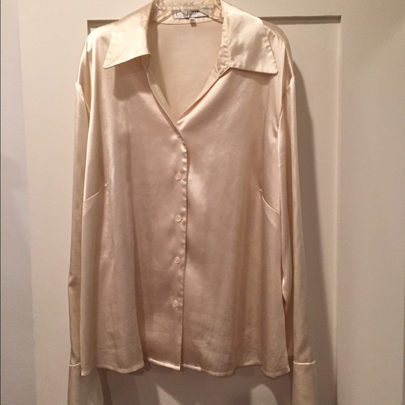 Jones Studio long sleeve Blouse