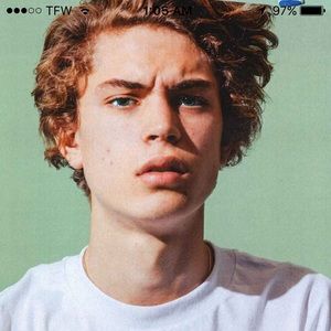 Meet your Posher, Hailey