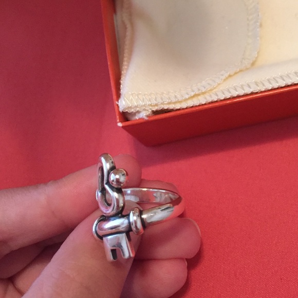 SOLD ‼️‼️‼️ James Avery "key to my heart" ring - Picture 4 of 4