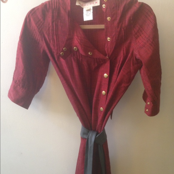 Red silk dress with gray tie