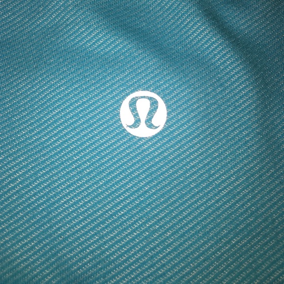 LULULEMON BLUE CROPS - Picture 4 of 4