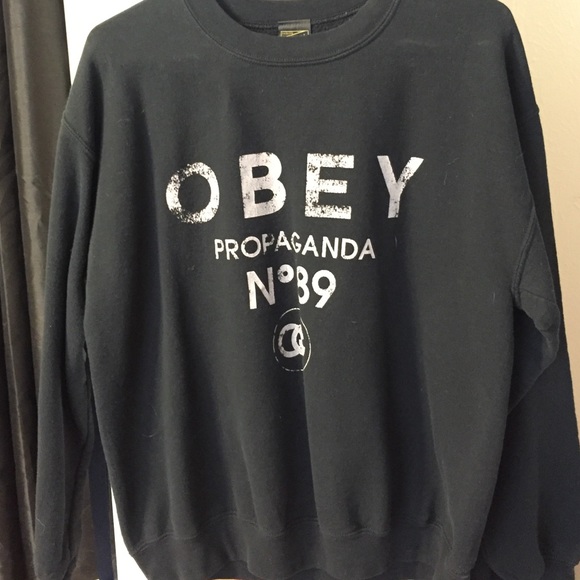 Obey sweatshirt