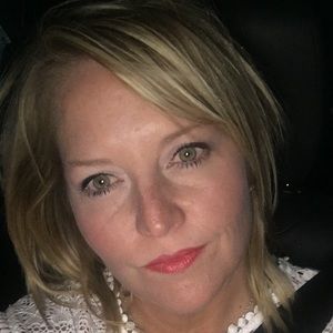 Meet your Posher, Gina