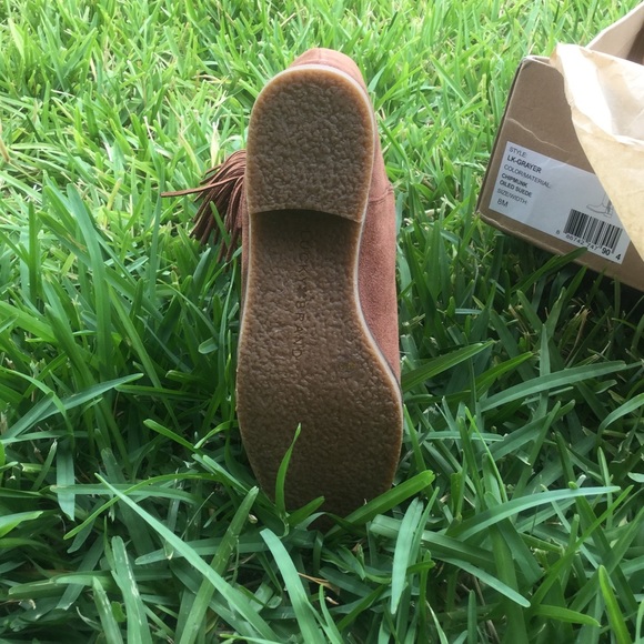 Lucky Brand Grayer - Picture 3 of 3