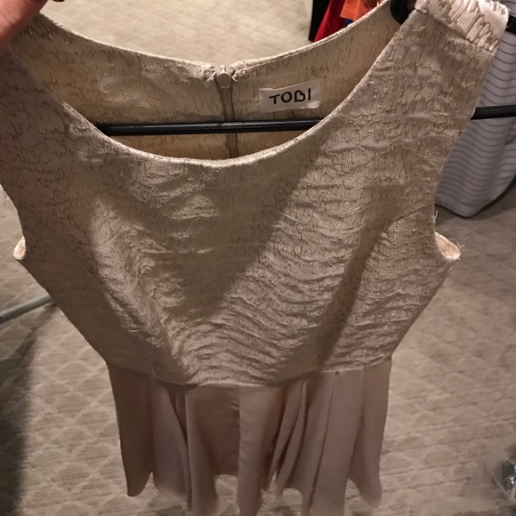 Strapless gold and ivory dress - Picture 2 of 2