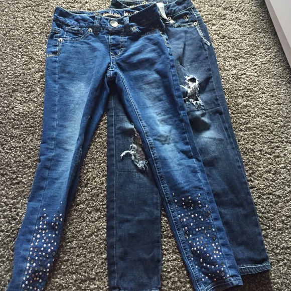 Girls 6R and 6S Justice jeans