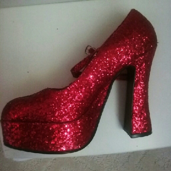 Red Glitter Platform Pumps - Picture 2 of 2