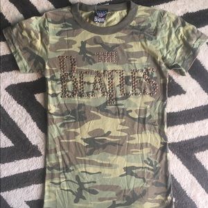 Junk food Beatles t-shirt