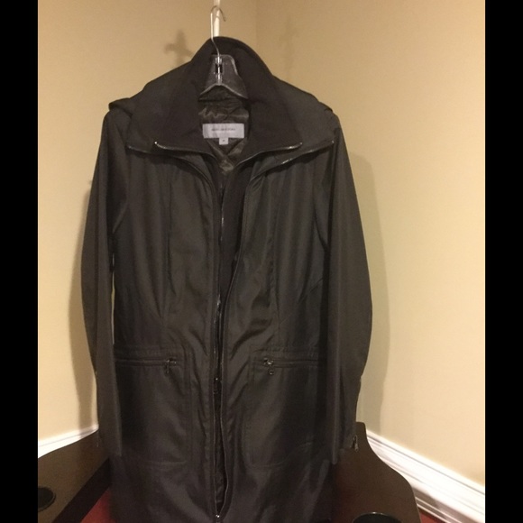 Coat with detachable lining. - Picture 1 of 4