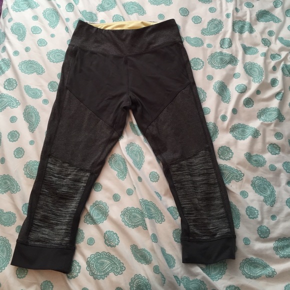 Exercise/ yoga pants
