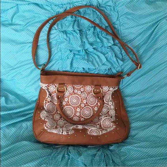 57 off Cato Handbags Like New Chrochet & Leather Purse from Lindsey