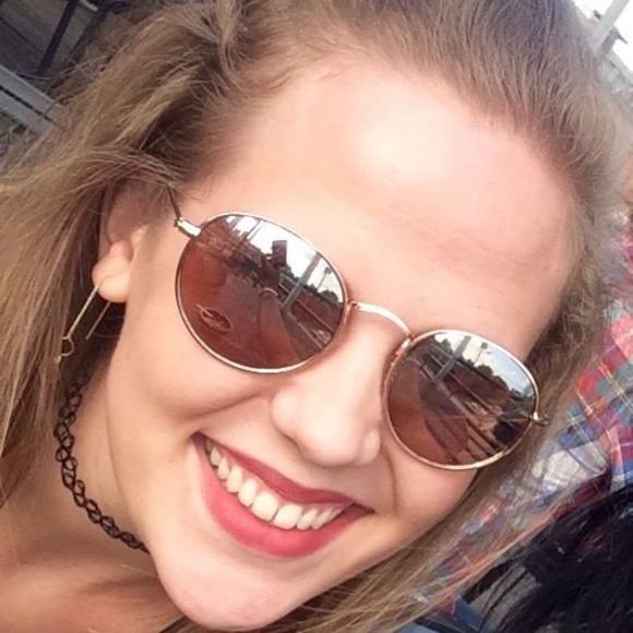 Meet your Posher, Berit