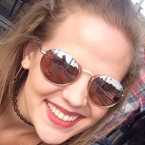 Meet your Posher, Berit