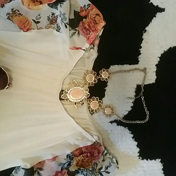 Boho Top - Picture 2 of 4