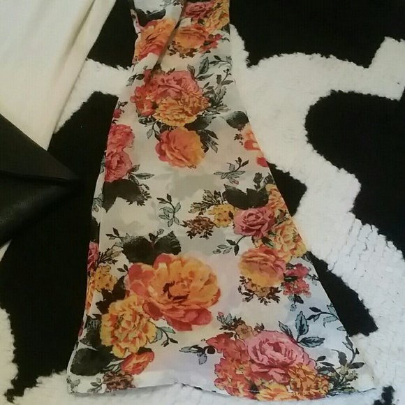 Boho Top - Picture 3 of 4