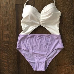 Cute one piece with cut out!