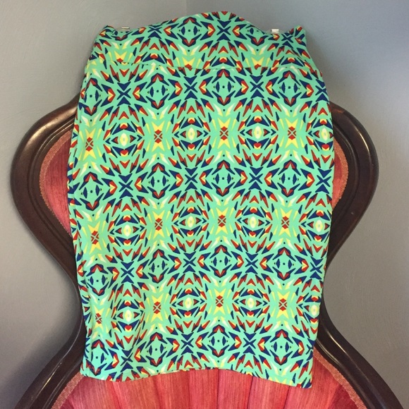LuLaRoe Cassie New With Tags